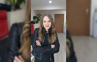 40 yaşındaki hemşire korona virüse yenildi