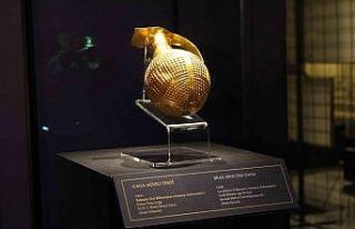 4 bin 250 yıllık altın gaga ağızlı testi, İngiltere...