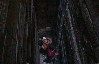 5. kattan havalandırma boşluğuna düşen çocuk...