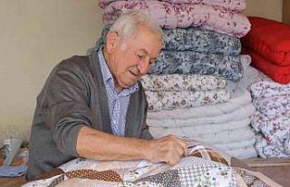 60 yıllık yorgancının mesleğindeki eski zamanlarına...