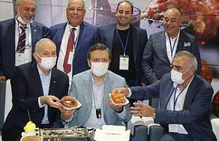 Adana’nın lezzetleri Antalya’da görücüye çıktı