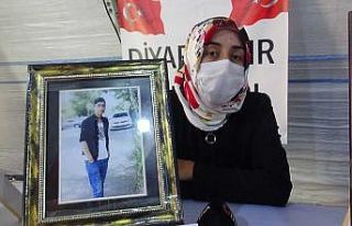 Aileler HDP ve PKK’ya karşı direniyor