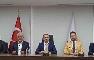 AK Partili Sürekli, depremzedelerle bir araya geldi