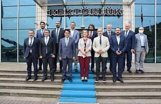 Akademik Danışma Kurulundan Rektör Çakar’a ziyaret