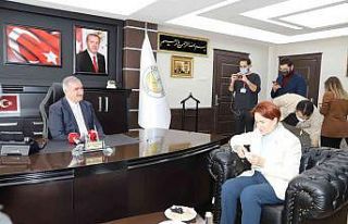 Akşener, Turanlı ile bir araya geldi