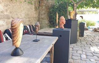 Alaçatı’da sıra dışı sergi