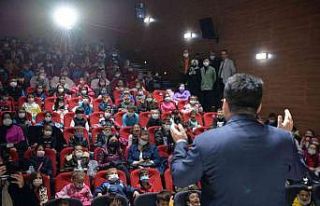 Altıeylül’den çocuklara sinema şöleni