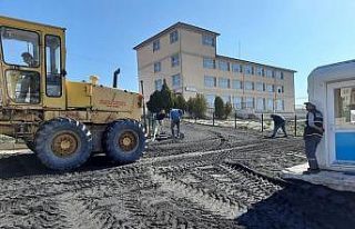 Altıntaş Belediyesi’nden sıcak asfalt çalışması