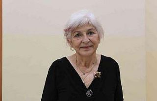 Anne sütü bebekte aşı etkisi oluşturuyor