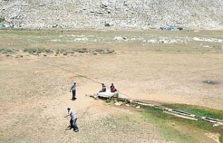 Antalya’da 2 bin 500 rakımlı yaylada drone gören...