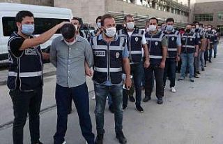 Antalya’da suç örgütü çökertildi: 14 gözaltı