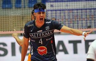 Antrenmanda başı yarıldı, 3 hafta sonra sahaya...