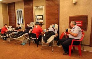 AOSB Bölge Müdürlüğü Kızılay’a kan bağışladı