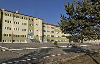 Atatürk büstüne saldıran şahıs tutuklandı