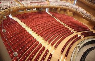 Atatürk Kültür Merkezi bugün açılıyor