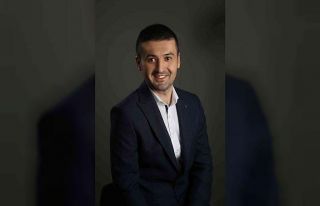 AÜ öğretim üyesi Şuayip Yüzbaşı, ’Yılın...