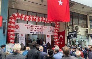 Ayancık’ta kitap fuarı dualarla açıldı