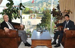 Aydın Cumhuriyet Başsavcısı Eker, ADÜ Rektörü...