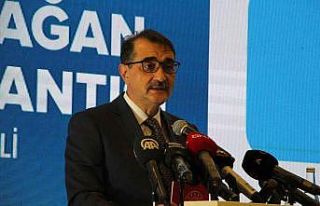 Bakan Dönmez: “Yerli ve yenilenebilir enerjiye...