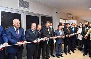 Bakan Varank Trabzon’da Kuyumculuk Tasarım Merkezi’ni...