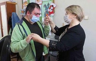 Balıkesir’de özel gençler gönüllerince eğlendi