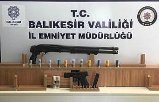 Balıkesir’de polisten 58 şahsa ’Huzur’ operasyonu