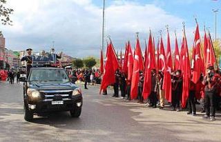 Bandırma’da Cumhuriyet Bayramı coşkuyla kutlandı