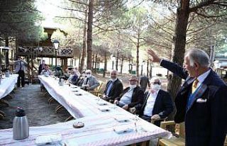 Başkan Aydıner ‘Bayrampaşalı Çınarlarla’...