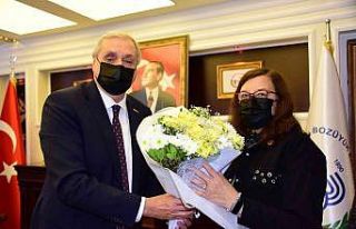 Başkan Bakkalcıoğlu, muhtarları makamında kabul...