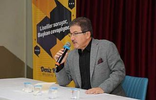 Başkan Deniz Köken, Eyüpsultan Anadolu Lisesi’nde...