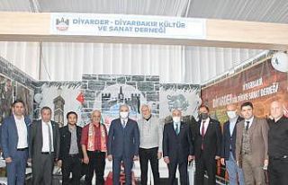 Başkan Özlü, Düzce standını ziyaret etti