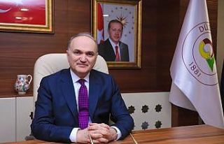 Başkan Özlü’den aşı olamayanlara sert tepki