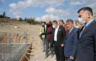 Başkan Şimşek, Hacılar Kültür Merkezi’nin...