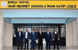 Başkan Tanır: ‘’İmam Hatip okulları, verdikleri...