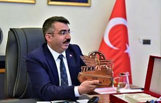 Başkan Yılmaz şampiyonları ağırladı