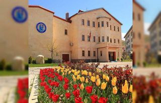 Bayburt Üniversitesi yeni bölüm ve programlarla...