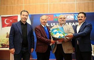 Bayrampaşa’da şehit ve devlet büyükleri emanetleri...