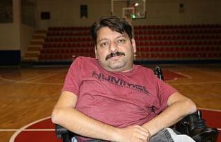 Bedensel engelli antrenörü Erol Taş, korona virüse...