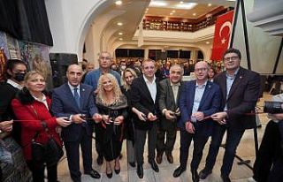 Bekir Coşkun Kütüphanesi kitapseverleri bekliyor