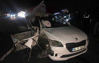 Belediye başkanının içinde olduğu otomobil kaza...