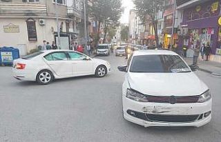 Bilecik’te 4 kişinin yaralandığı kaza sonrası...