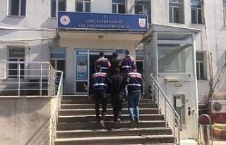 Bingöl’de aranan 2 şahıs yakalandı