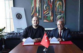 Bir iş birliği de Türkiye Buz Hokeyi Federasyonuyla