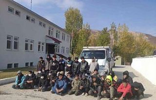Bitlis’te 38 göçmen yakalandı