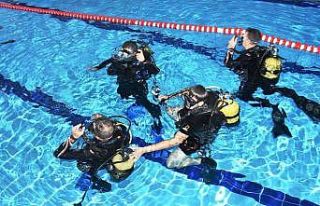 Bitlis’te dalgıçlık eğitimi