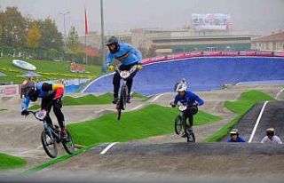 BMX heyecanı Sakarya’da devam ediyor