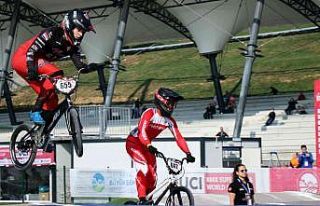 BMX Supercross Dünya Kupası’nda son tur heyecanı