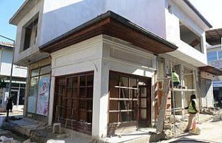 Boyabat’ın tarihi çarşısı adım adım eski...