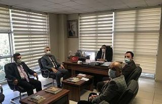 Burhaniye Kaymakamı Memiş, kurumları ziyaret etti...