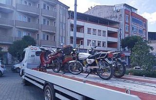Burhaniye’de okullar açıldı motosiklet denetimleri...